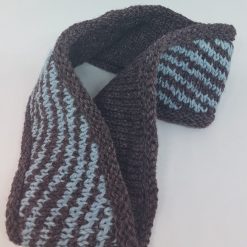 serre tête jacquard tricot bleu et taupe