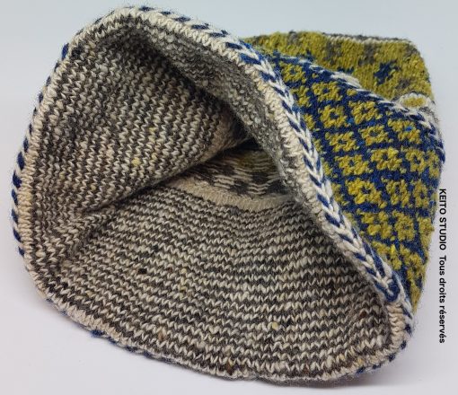 doublure de bonnet rayée