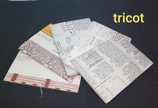 carnet relié main